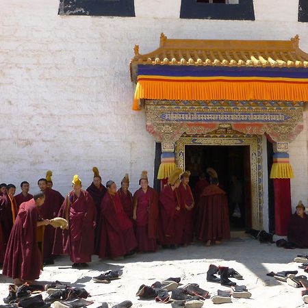 Overseas Tibetan Hotel Xiahe Exteriér fotografie