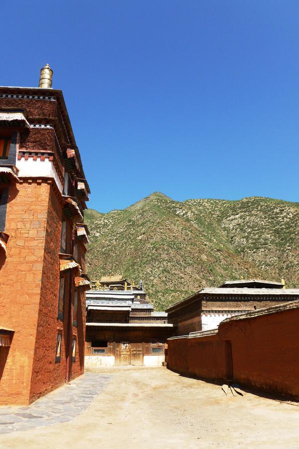 Overseas Tibetan Hotel Xiahe Exteriér fotografie