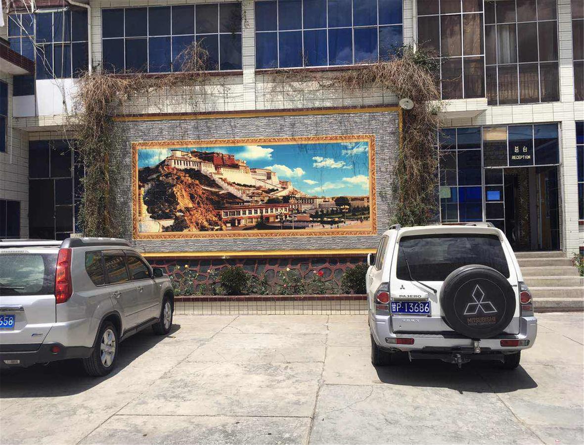 Overseas Tibetan Hotel Xiahe Exteriér fotografie