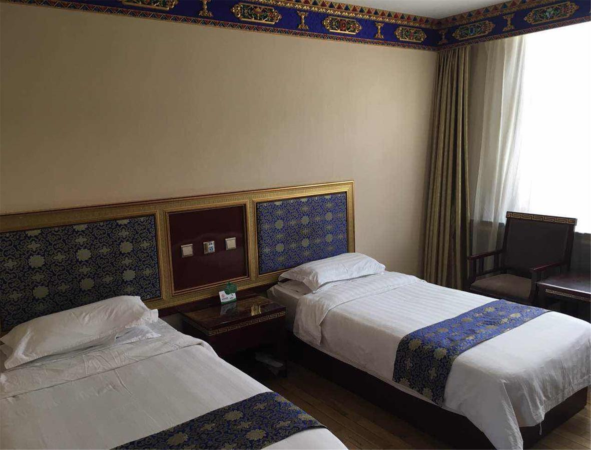 Overseas Tibetan Hotel Xiahe Exteriér fotografie